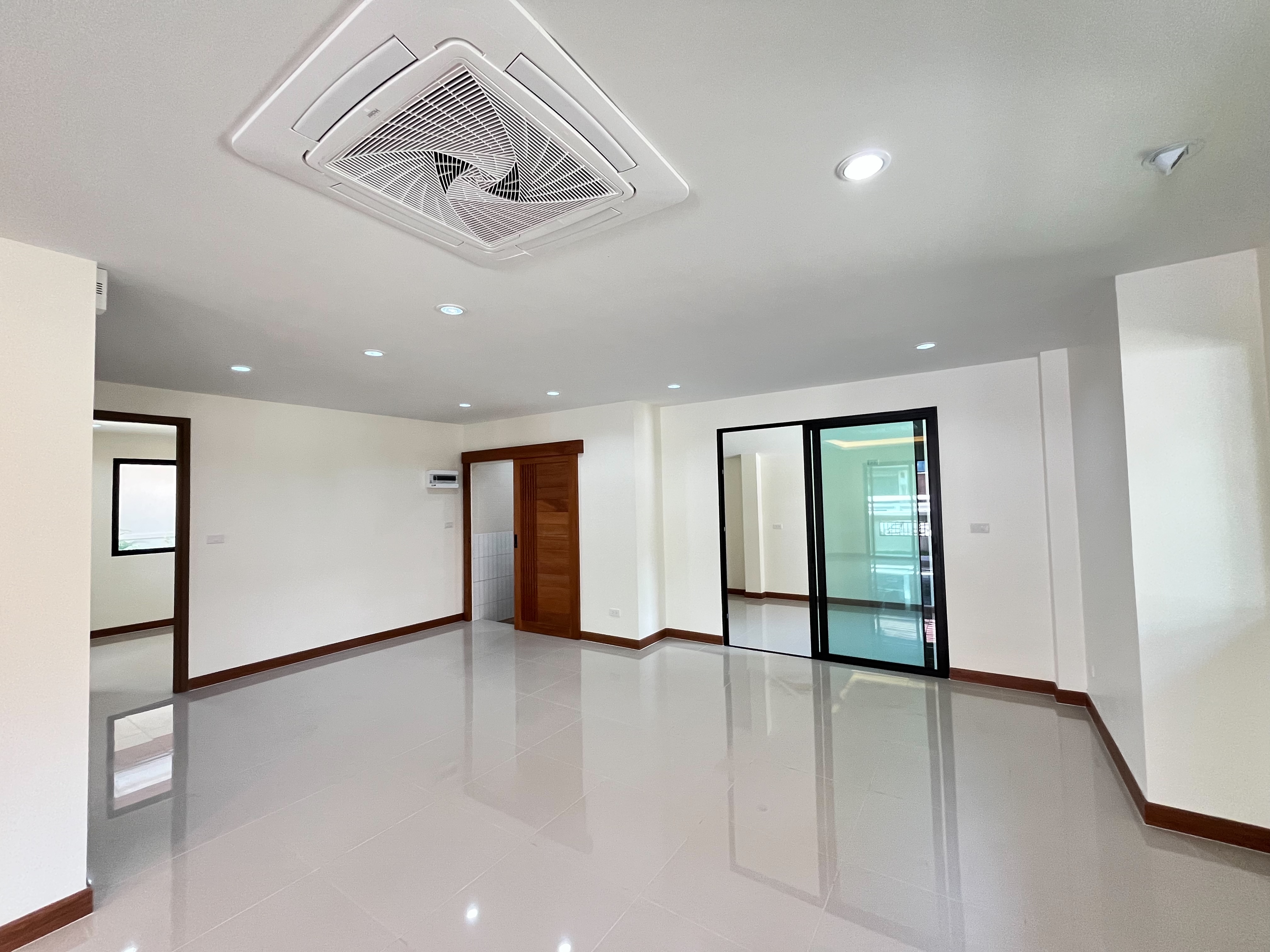โครงการบ้าน @หางดง บ้านชานเมืองสไตล์ล้านนา  เงียบสงบไม่มีเครื่องบินผ่าน