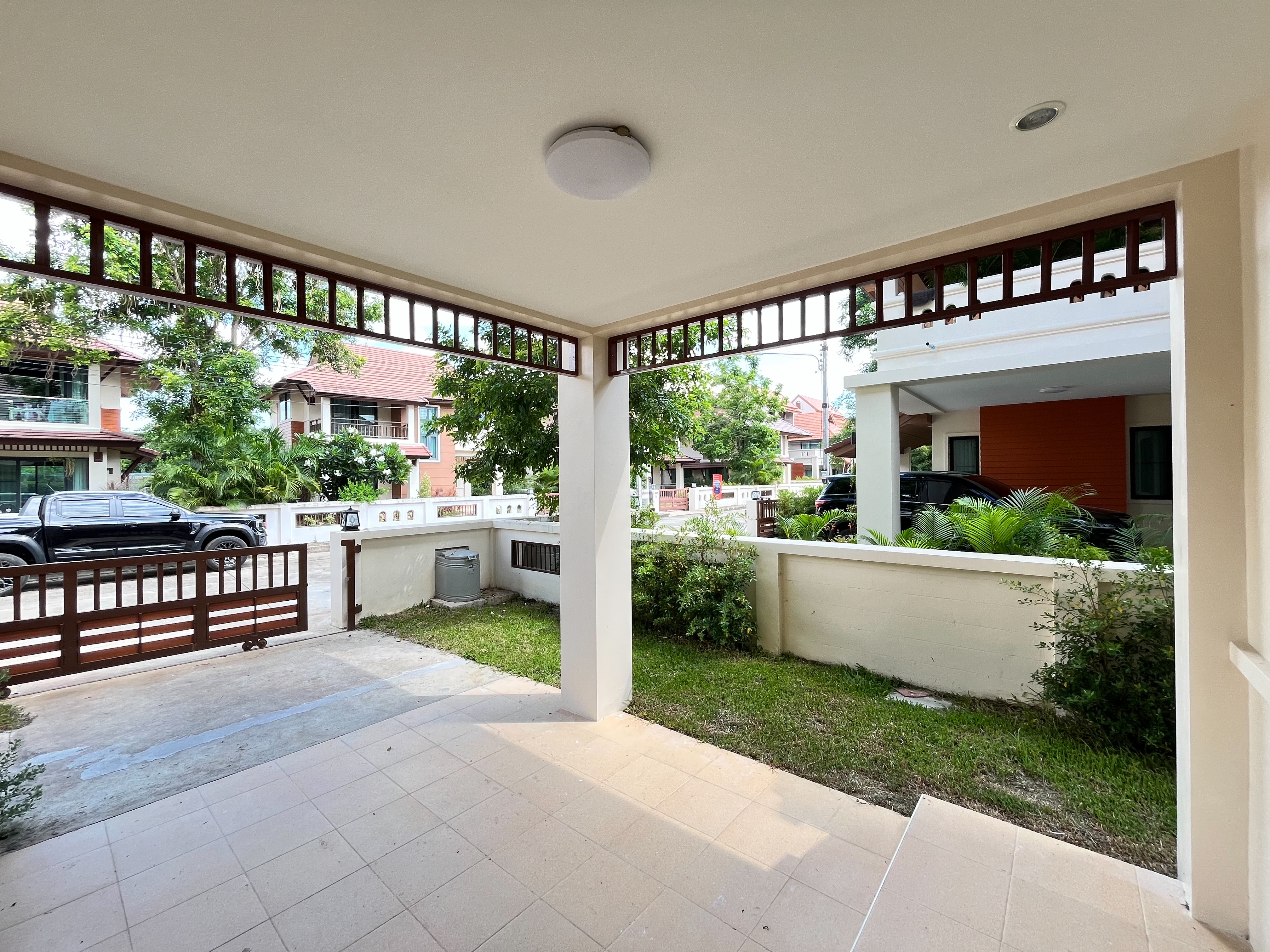 โครงการบ้าน @หางดง บ้านชานเมืองสไตล์ล้านนา  เงียบสงบไม่มีเครื่องบินผ่าน