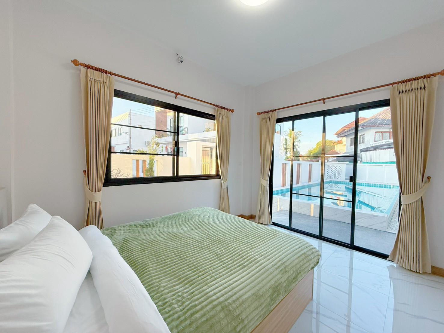 บ้านเดี่ยวสไตล์โมเดิร์น  POOL VILLA (สระว่ายน้ำส่วนตัว)