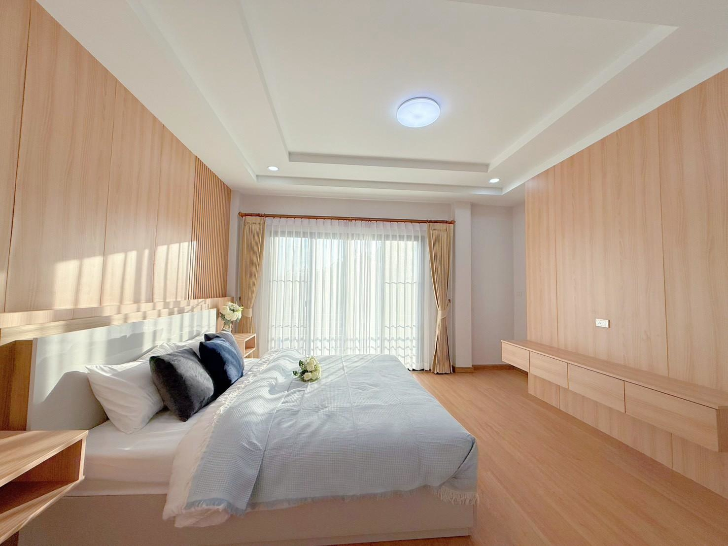 บ้านเดี่ยวสไตล์โมเดิร์น  POOL VILLA (สระว่ายน้ำส่วนตัว)