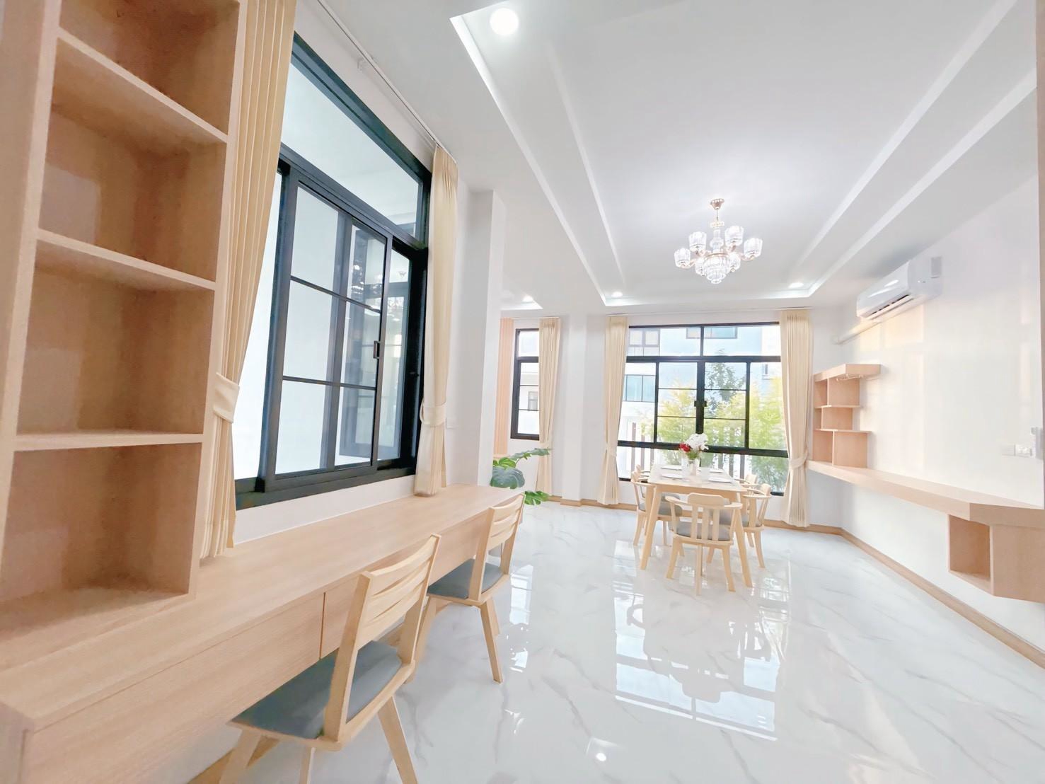 บ้านเดี่ยวสไตล์โมเดิร์น  POOL VILLA (สระว่ายน้ำส่วนตัว)