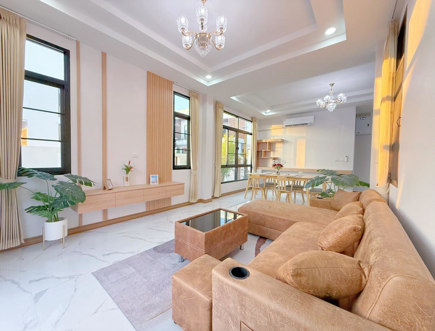 บ้านเดี่ยวสไตล์โมเดิร์น  POOL VILLA (สระว่ายน้ำส่วนตัว)