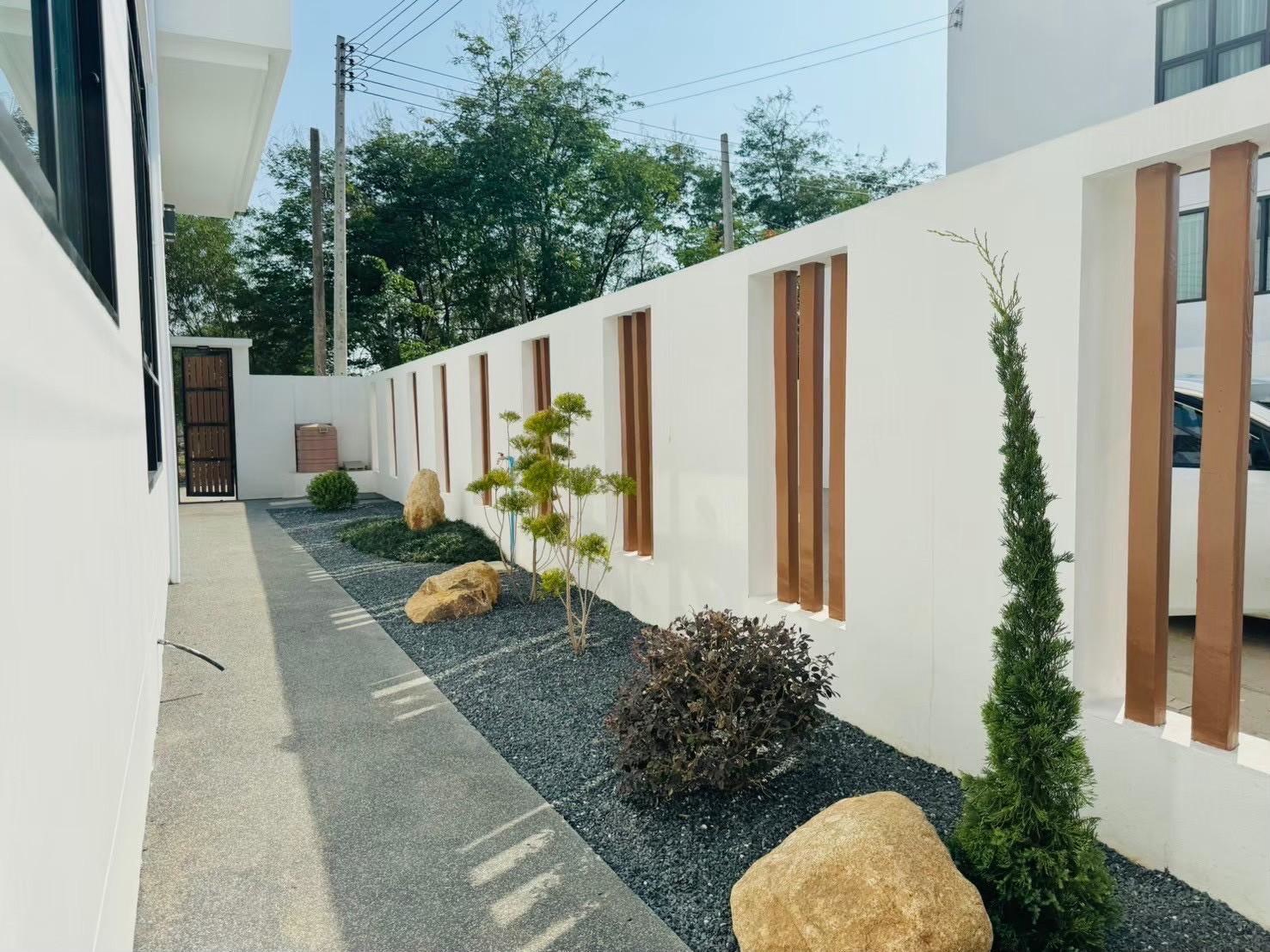 บ้านเดี่ยวสไตล์โมเดิร์น  POOL VILLA (สระว่ายน้ำส่วนตัว)